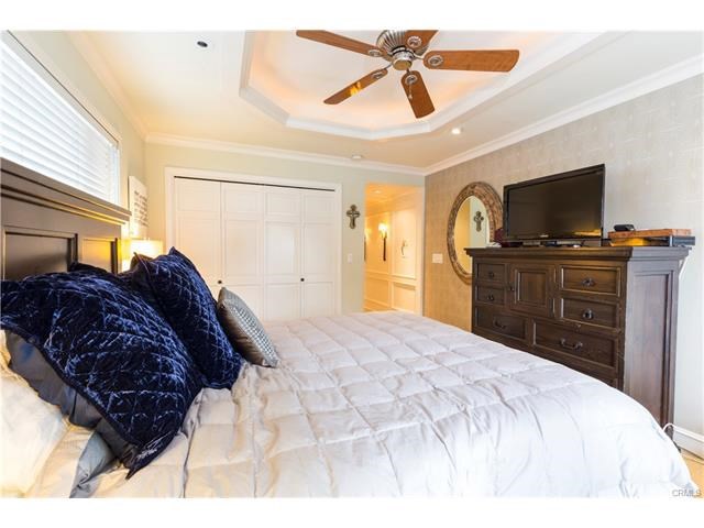 712 Poinsettia Avenue, Manhattan Beach, California 90266, 4 Bedrooms Bedrooms, ,2 BathroomsBathrooms,Residential,Sold,Poinsettia,SB17073173