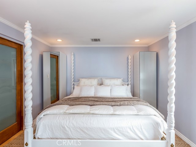 317 Moonstone Street, Manhattan Beach, California 90266, 2 Bedrooms Bedrooms, ,2 BathroomsBathrooms,Residential,Sold,Moonstone,SB20108424