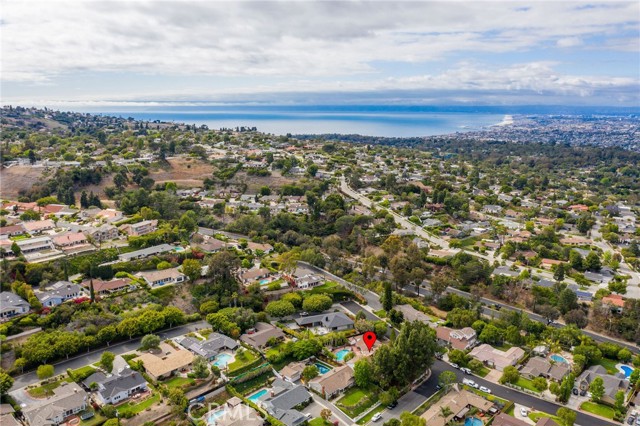 1 Golden Spar Place, Rolling Hills Estates, California 90274, 4 Bedrooms Bedrooms, ,3 BathroomsBathrooms,Residential,Sold,Golden Spar,SB21123035