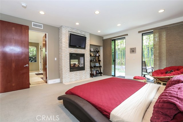 812 Juanita Avenue, Redondo Beach, California 90277, 5 Bedrooms Bedrooms, ,4 BathroomsBathrooms,Residential,Sold,Juanita,SB17114453