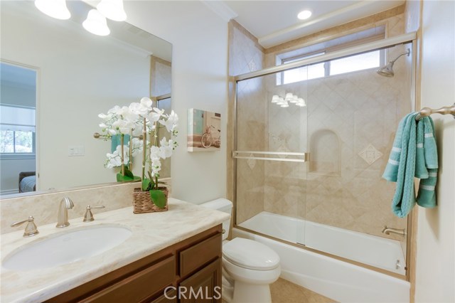 523 Lucia Avenue, Redondo Beach, California 90277, 4 Bedrooms Bedrooms, ,4 BathroomsBathrooms,Residential,Sold,Lucia,SB18107148