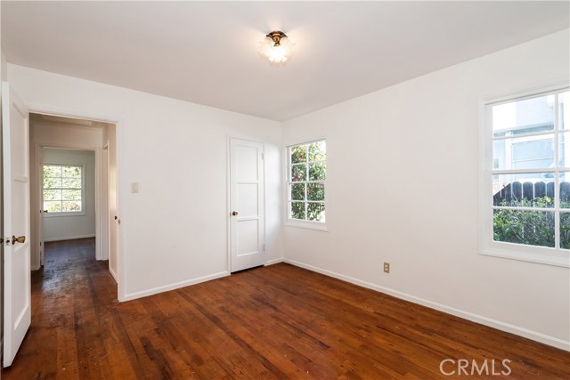 1717 Meadows Avenue, Manhattan Beach, California 90266, 3 Bedrooms Bedrooms, ,1 BathroomBathrooms,Residential,Sold,Meadows,SB19055277