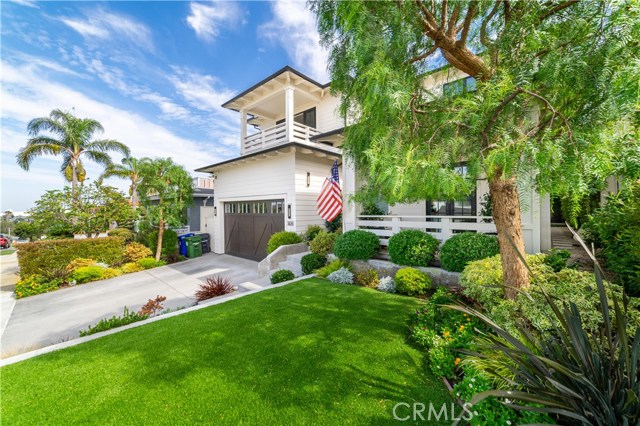 1416 18th Street, Manhattan Beach, California 90266, 5 Bedrooms Bedrooms, ,4 BathroomsBathrooms,Residential,Sold,18th,SB20173310