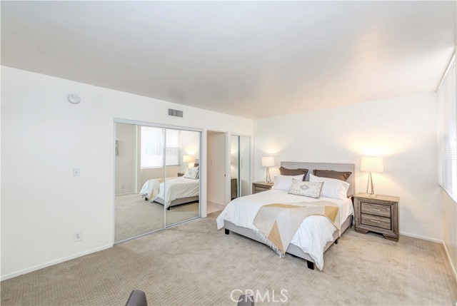 1 Bed Home for Sale in Beverly Hills, California