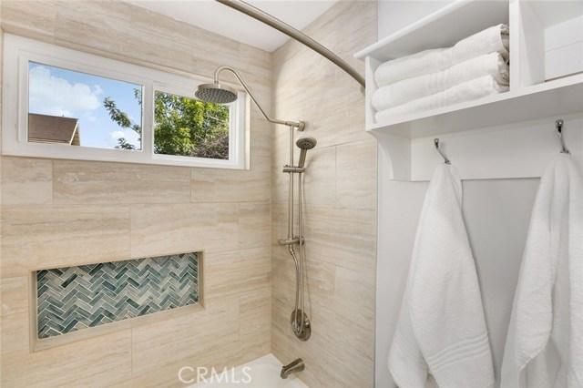 710 Guadalupe Avenue, Redondo Beach, California 90277, 2 Bedrooms Bedrooms, ,1 BathroomBathrooms,Residential,Sold,Guadalupe,SB18012304