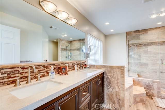 121 Helberta Avenue, Redondo Beach, California 90277, 3 Bedrooms Bedrooms, ,2 BathroomsBathrooms,Residential,Sold,Helberta,SB18224555