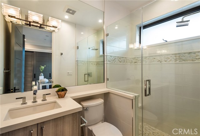 856 14th Street, Manhattan Beach, California 90266, 5 Bedrooms Bedrooms, ,5 BathroomsBathrooms,Residential,Sold,14th,SB18245508