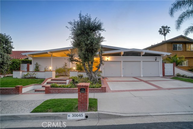 30045 Via Borica, Rancho Palos Verdes, California 90275, 5 Bedrooms Bedrooms, ,2 BathroomsBathrooms,Residential,Sold,Via Borica,SB20182938