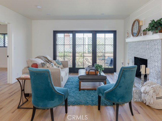 513 Avenue F, Redondo Beach, California 90277, 4 Bedrooms Bedrooms, ,1 BathroomBathrooms,Residential,Sold,Avenue F,SB20151396