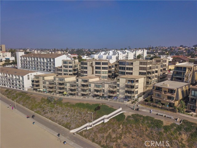 625 Esplanade, Redondo Beach, California 90277, 1 Bedroom Bedrooms, ,1 BathroomBathrooms,Residential,Sold,Esplanade,SB19239624