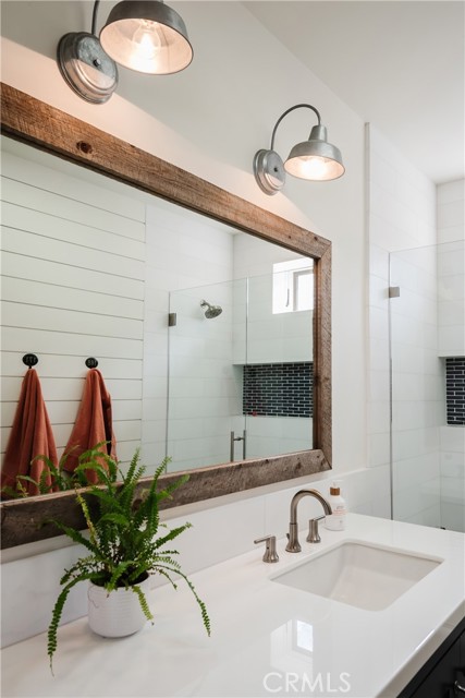 539 23rd Street, Manhattan Beach, California 90266, 5 Bedrooms Bedrooms, ,2 BathroomsBathrooms,Residential,Sold,23rd,SB21059502