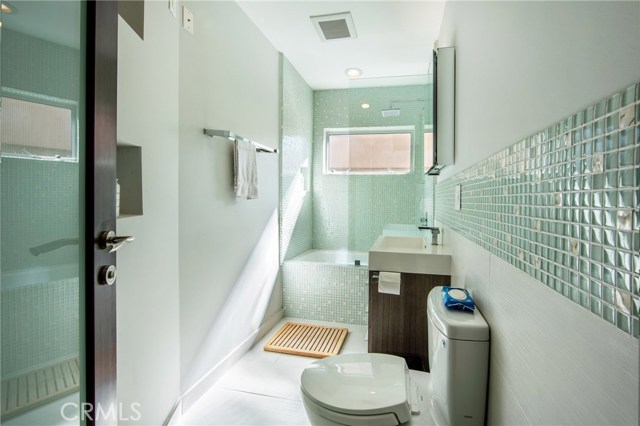 309 Gull Street, Manhattan Beach, California 90266, 2 Bedrooms Bedrooms, ,2 BathroomsBathrooms,Residential,Sold,Gull,SB20027594