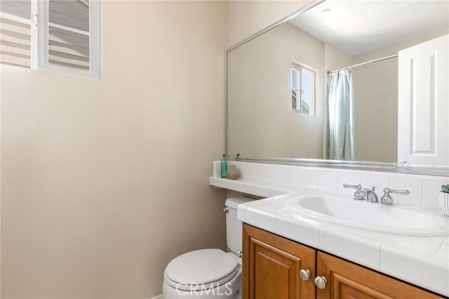 Full bathroom of of the hallway. [upstairs]