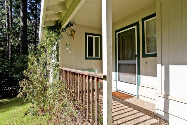 Adorable front porch