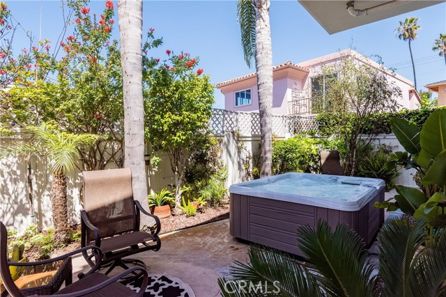 205 Helberta Avenue, Redondo Beach, California 90277, 4 Bedrooms Bedrooms, ,3 BathroomsBathrooms,Residential,Sold,Helberta,SB18113990