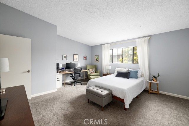 515 Meyer Lane, Redondo Beach, California 90278, 2 Bedrooms Bedrooms, ,1 BathroomBathrooms,Residential,Sold,Meyer,SB21117464