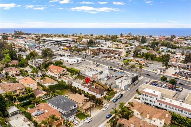 1120 5th Street, Manhattan Beach, California 90266, 4 Bedrooms Bedrooms, ,3 BathroomsBathrooms,Residential,Sold,5th,SB21077689