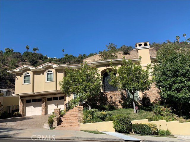 Photo of 3691 Benedict Canyon Lane, Sherman Oaks, CA 91423