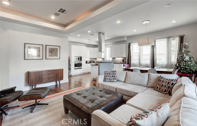 1103 Green Lane, Redondo Beach, California 90278, 5 Bedrooms Bedrooms, ,2 BathroomsBathrooms,Residential,Sold,Green,SB20077811