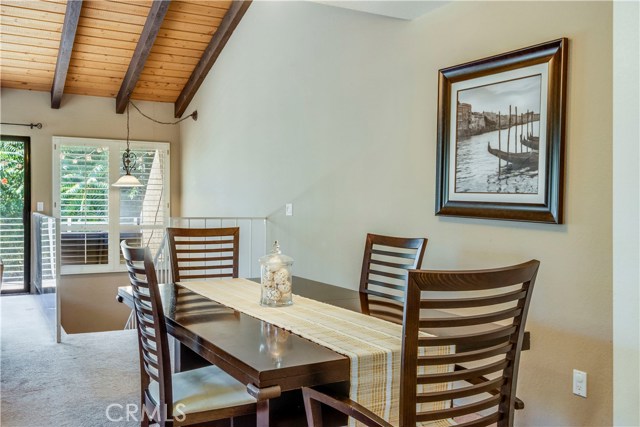 2106 Rockefeller Lane, Redondo Beach, California 90278, 2 Bedrooms Bedrooms, ,3 BathroomsBathrooms,Residential,Sold,Rockefeller,SB18216848