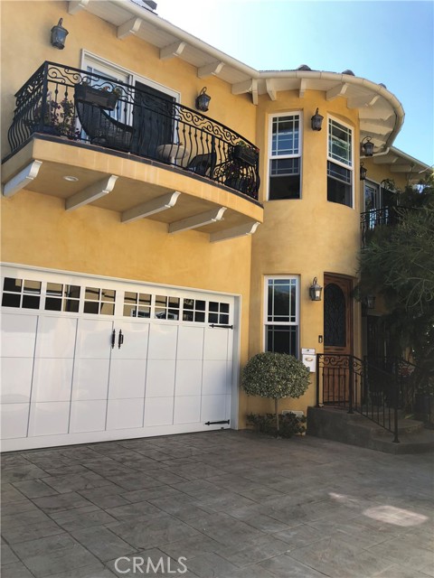 1116 Ford Avenue, Redondo Beach, California 90278, 4 Bedrooms Bedrooms, ,2 BathroomsBathrooms,Residential,Sold,Ford,SB21117753