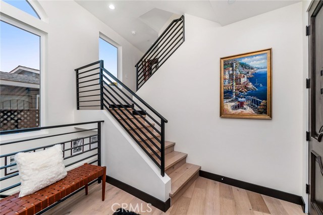 636 Vincent Park #A, Redondo Beach, California 90277, 3 Bedrooms Bedrooms, ,2 BathroomsBathrooms,Residential,Sold,Vincent Park #A,SB20200007