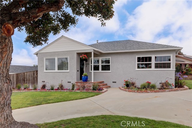 3000 Blaisdell Avenue, Redondo Beach, California 90278, 3 Bedrooms Bedrooms, ,1 BathroomBathrooms,Residential,Sold,Blaisdell,SB19150841