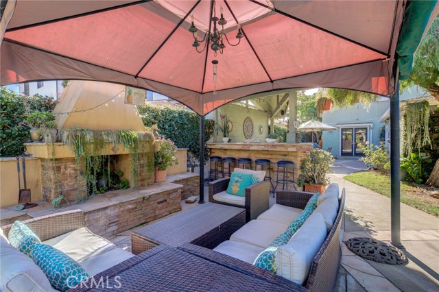 1019 Avenue B, Redondo Beach, California 90277, 4 Bedrooms Bedrooms, ,2 BathroomsBathrooms,Residential,Sold,Avenue B,PV20263391