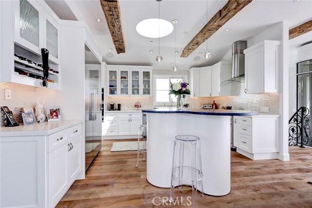 317 9th Street, Manhattan Beach, California 90266, 2 Bedrooms Bedrooms, ,2 BathroomsBathrooms,Residential,Sold,9th,SB20195791
