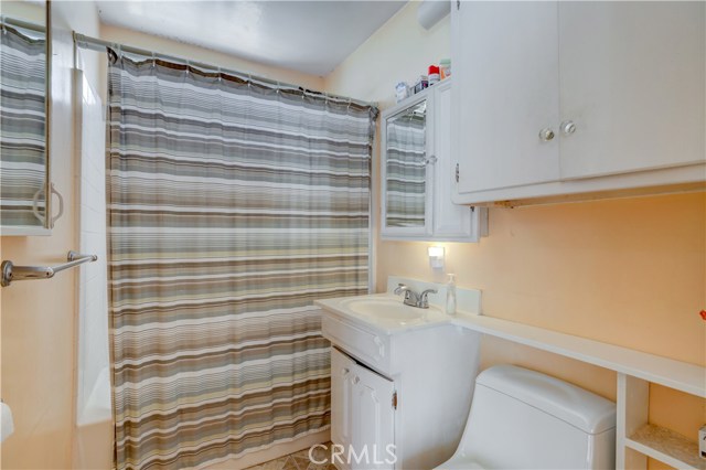 2609 184th Street, Redondo Beach, California 90278, 3 Bedrooms Bedrooms, ,2 BathroomsBathrooms,Residential,Sold,184th,SB20121348