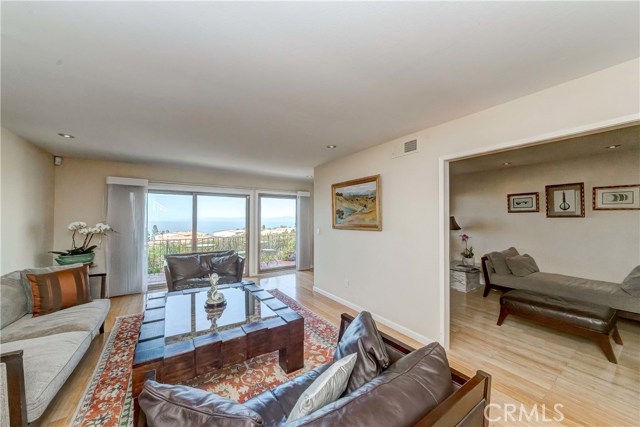 28319 Ridgehaven Court, Rancho Palos Verdes, California 90275, 3 Bedrooms Bedrooms, ,1 BathroomBathrooms,Residential,Sold,Ridgehaven Court,PV19053560