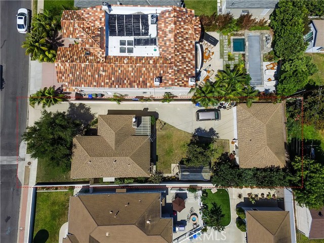 1311 19th Street, Manhattan Beach, California 90266, 2 Bedrooms Bedrooms, ,1 BathroomBathrooms,Residential,Sold,19th,SB17196068