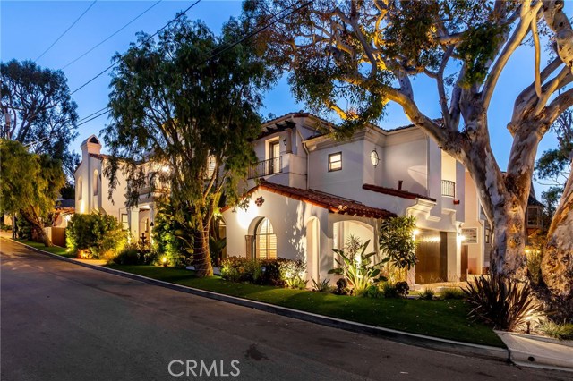 1801 Palm Avenue, Manhattan Beach, California 90266, 5 Bedrooms Bedrooms, ,4 BathroomsBathrooms,Residential,Sold,Palm,SB20134163