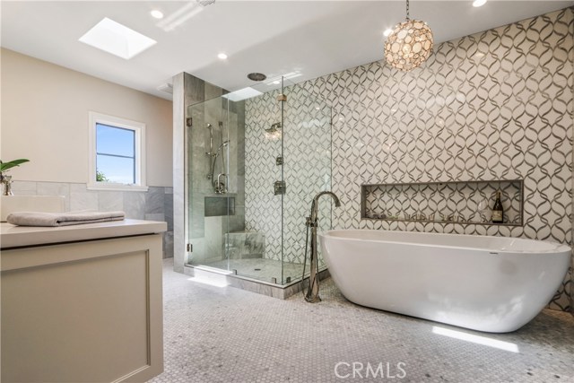 Sumptuous master bath