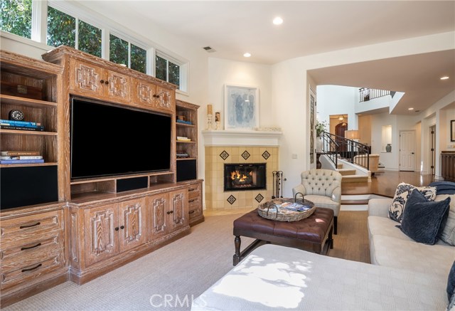 2306 John Street, Manhattan Beach, California 90266, 5 Bedrooms Bedrooms, ,4 BathroomsBathrooms,Residential,Sold,John,SB19259547