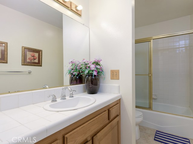 1835 Rockefeller Lane, Redondo Beach, California 90278, 3 Bedrooms Bedrooms, ,2 BathroomsBathrooms,Residential,Sold,Rockefeller,SB18189951