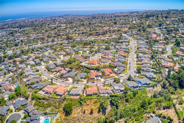 2147 Ronsard Road, Rancho Palos Verdes, California 90275, 4 Bedrooms Bedrooms, ,1 BathroomBathrooms,Residential,Sold,Ronsard,SB21140064