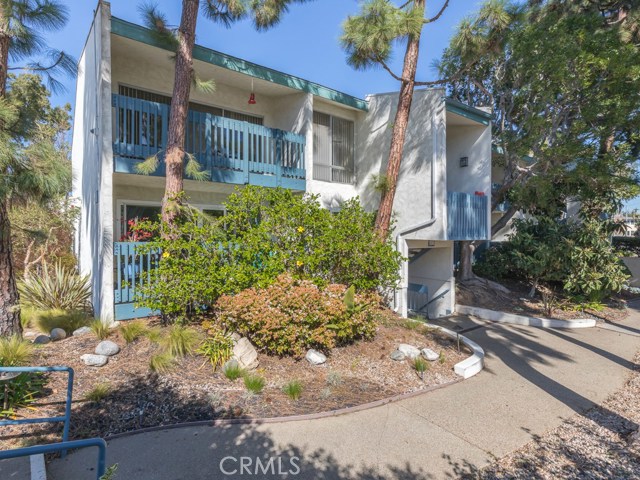 906 Camino Real, Redondo Beach, California 90277, 2 Bedrooms Bedrooms, ,2 BathroomsBathrooms,Residential,Sold,Camino Real,PW20030982