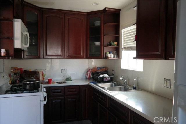 2 Bed Home for Sale in Compton, California