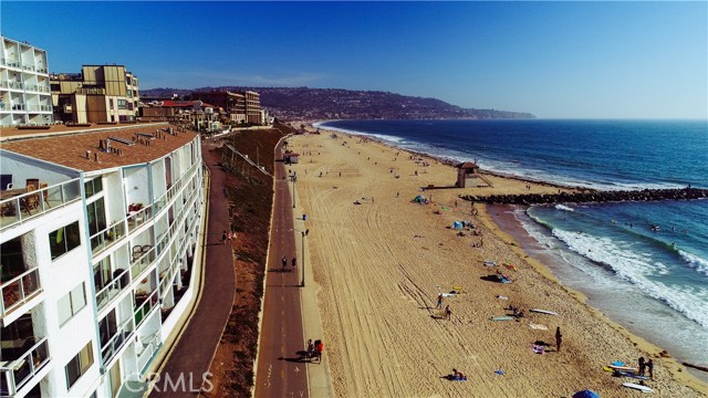 615 Esplanade, Redondo Beach, California 90277, 1 Bedroom Bedrooms, ,1 BathroomBathrooms,Residential,Sold,Esplanade,SB18186374