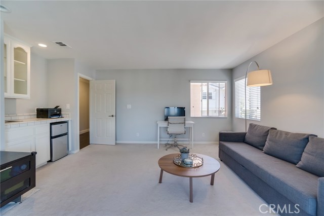 1932 Graham Avenue, Redondo Beach, California 90278, 4 Bedrooms Bedrooms, ,2 BathroomsBathrooms,Residential,Sold,Graham,SB18127295