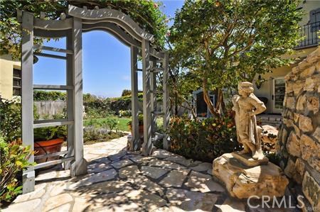 812 Via Conejo, Palos Verdes Estates, California 90274, 7 Bedrooms Bedrooms, ,9 BathroomsBathrooms,Residential,Sold,Via Conejo,PV19261187