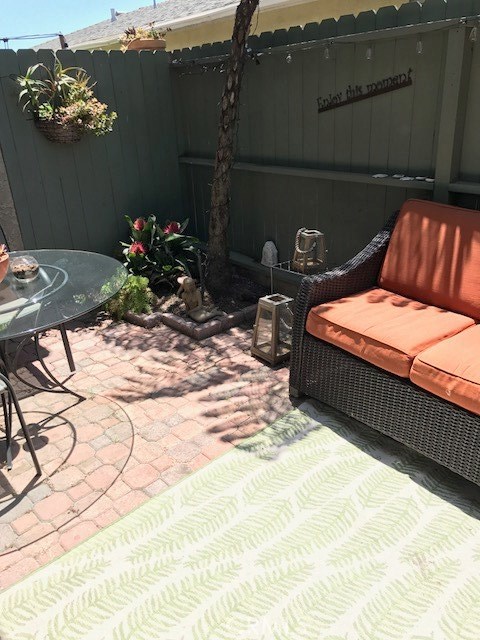 708 El Redondo Avenue, Redondo Beach, California 90277, 2 Bedrooms Bedrooms, ,2 BathroomsBathrooms,Residential,Sold,El Redondo,SB18146234