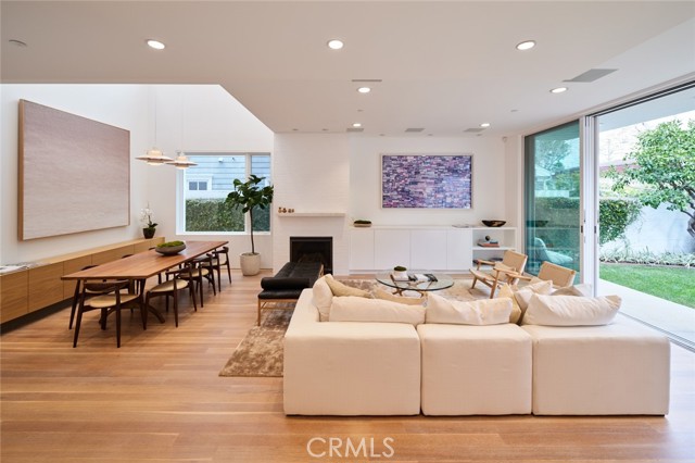 2912 Palm Avenue, Manhattan Beach, California 90266, 4 Bedrooms Bedrooms, ,2 BathroomsBathrooms,Residential,Sold,Palm,SB21015344