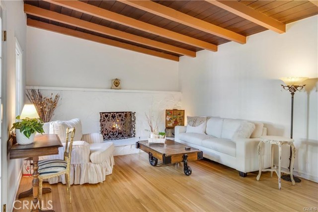 2833 Valley Drive, Manhattan Beach, California 90266, 2 Bedrooms Bedrooms, ,2 BathroomsBathrooms,Residential,Sold,Valley,SB20124280