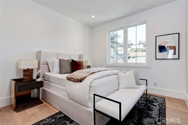 3405 Pine Avenue, Manhattan Beach, California 90266, 5 Bedrooms Bedrooms, ,4 BathroomsBathrooms,Residential,Sold,Pine,SB20165715