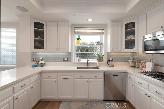 2227 Gates Avenue, Redondo Beach, California 90278, 4 Bedrooms Bedrooms, ,3 BathroomsBathrooms,Residential,Sold,Gates,SB21093316