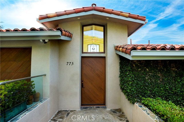 773 Via Del Monte, Palos Verdes Estates, California 90274, 3 Bedrooms Bedrooms, ,5 BathroomsBathrooms,Residential,Sold,Via Del Monte,PV19125055