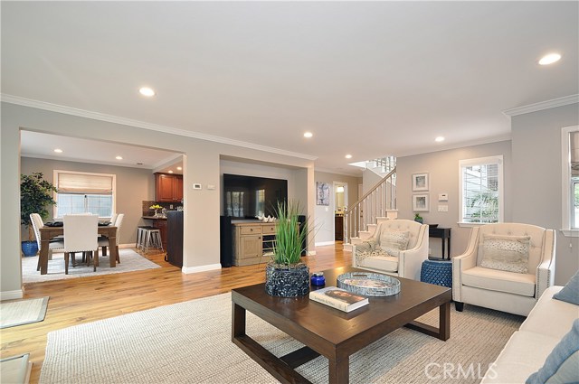 1922 Nelson Avenue, Redondo Beach, California 90278, 4 Bedrooms Bedrooms, ,2 BathroomsBathrooms,Residential,Sold,Nelson,SB19033428
