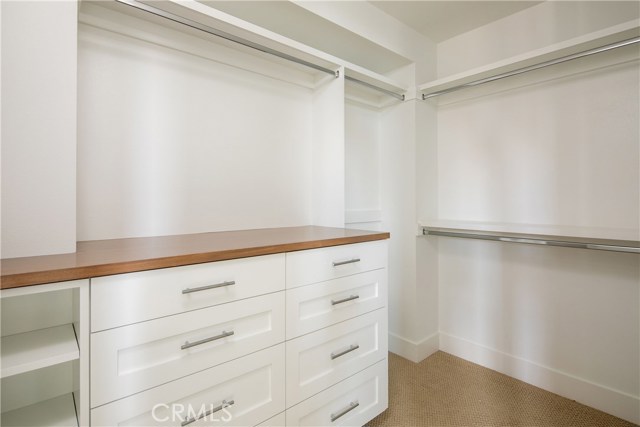 MASTER CLOSET COMPLETE WITH BUILT INS